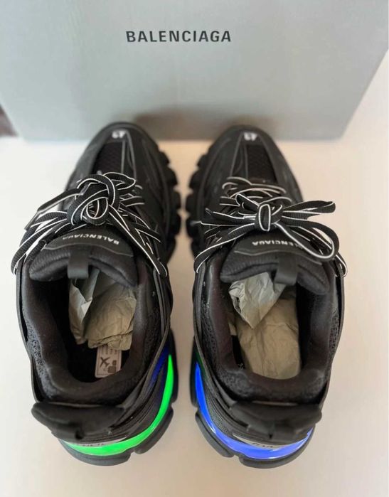 Balenciaga track led