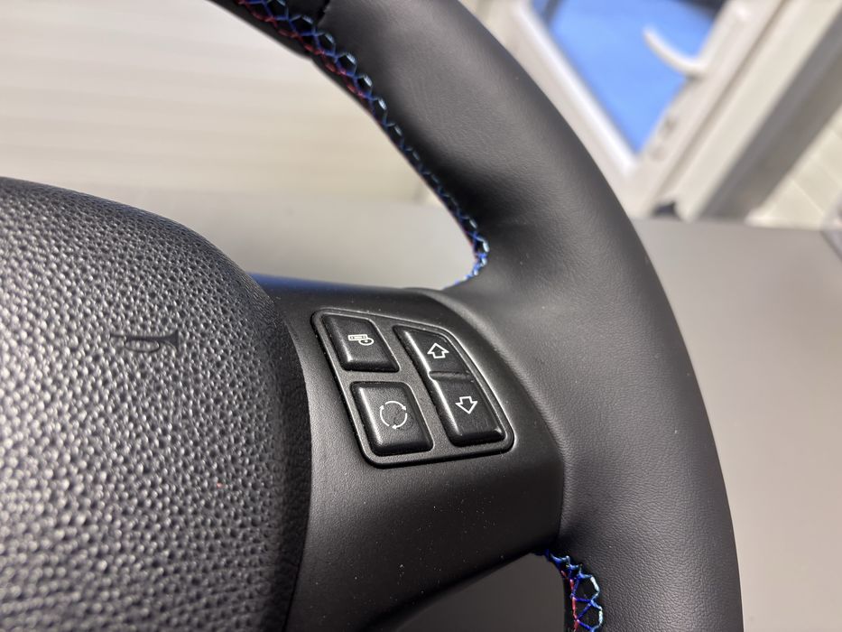 Volan M sport ca NOU Cadou Perfect Bmw 3 E90 E91 E92 E93 X1 E84