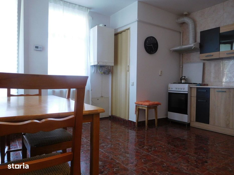 Apartament 3 camere, balcon și garaj, Grigorescu