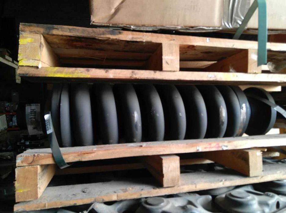 Натяжитель гусеницы для спецтехники