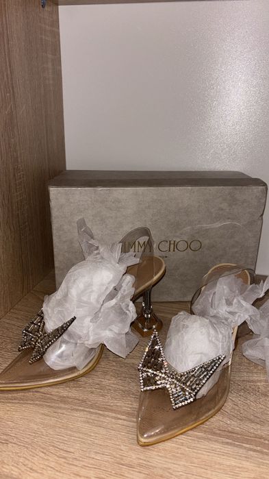 Pantof cu toc transparent fluture cristal