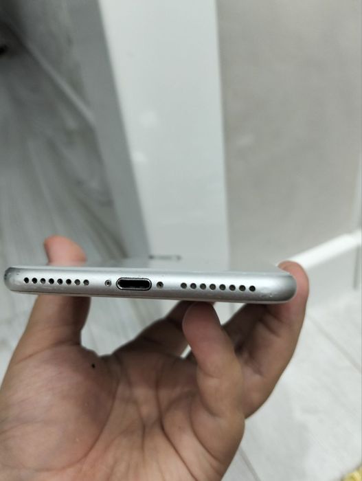 Айфон 8+ за 40000