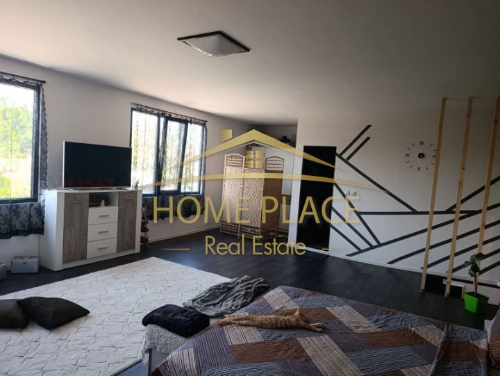 Продава се Къща в с. Бенковски, Област Варна - 360 кв.м за 472 €/кв.м - Снимка #1