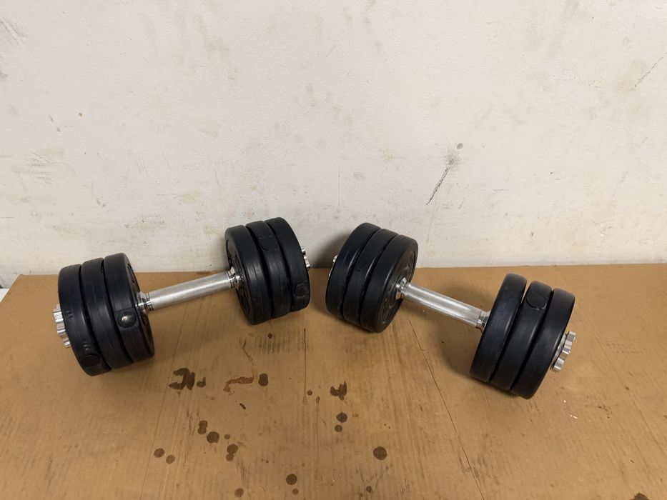 Gantere reglabile noi set 20 kg. 10 kg+10 kg=20 kg pret promo 120 lei