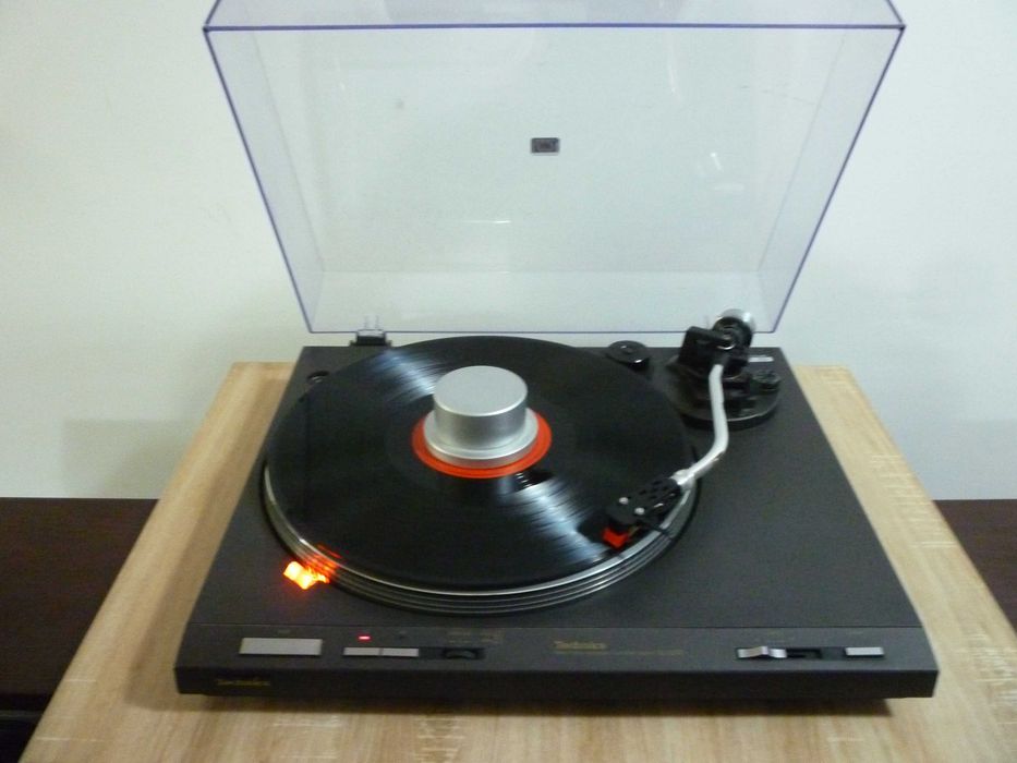 NOU !pick-up technics sl-d202