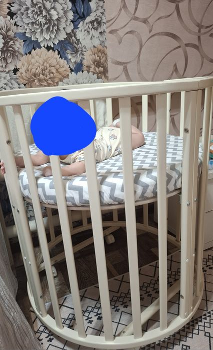 Продам детскую кроватку