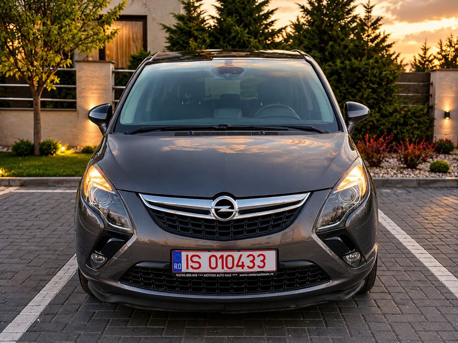 Opel Zafira Tourer 2.0 CDTI 165 CP *Automata 7 Locuri *Panoramic *Rate