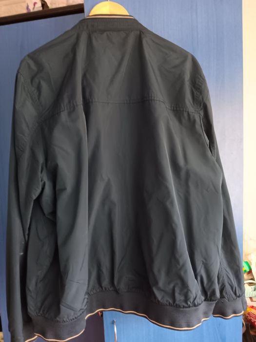 Vand geaca bomber cu 2 fete  primavara-toamna 3xl