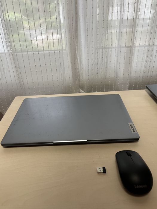 Laptop Lenovo i5-12450 H