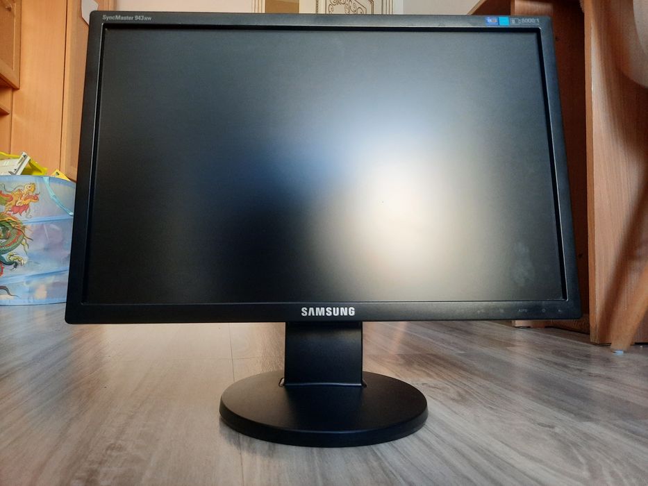 продам монитор  самсунг