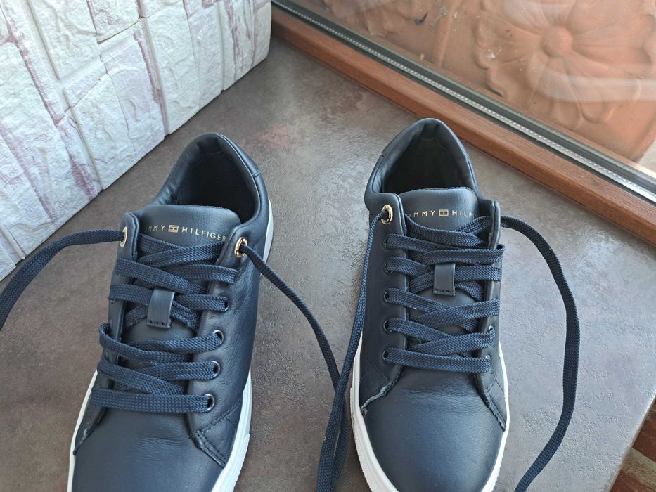 дамски кецове спортни обувки,маратонки Tommy Hilfiger ном.37