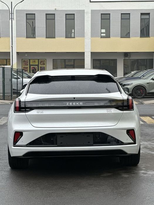 Zeekr 001 YOU Sport 2025. Новый.