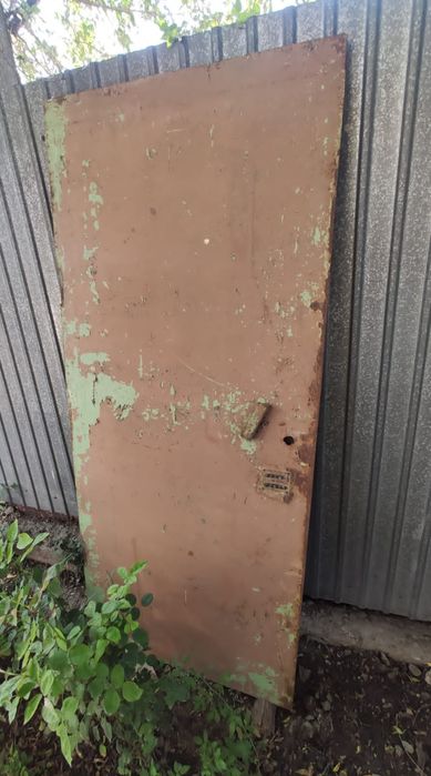 Двери и ворота металлические