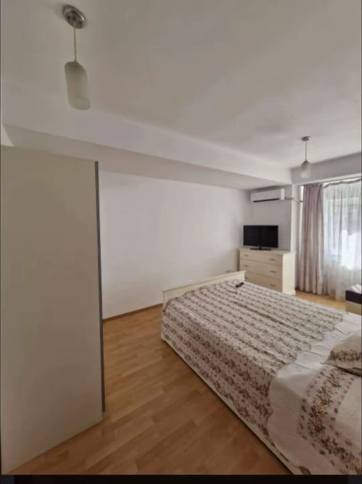 Garsoniera 45 mp + boxa