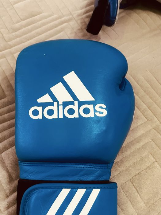 Продам боксерский комплект