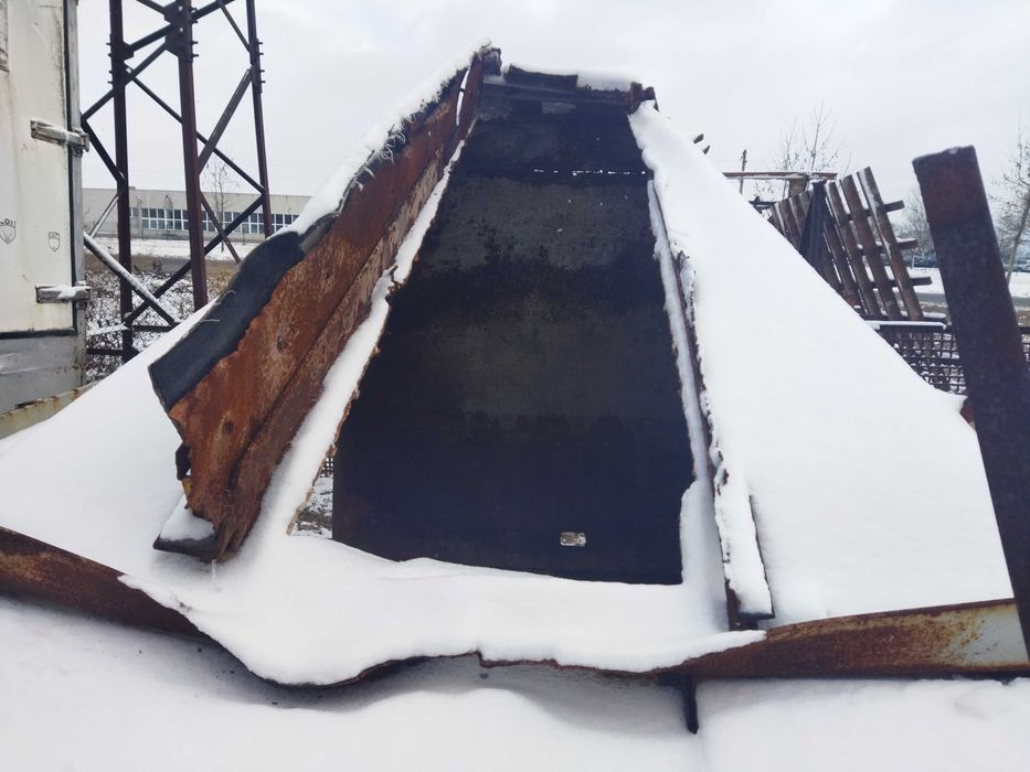 Приемен бункер за насипни материали