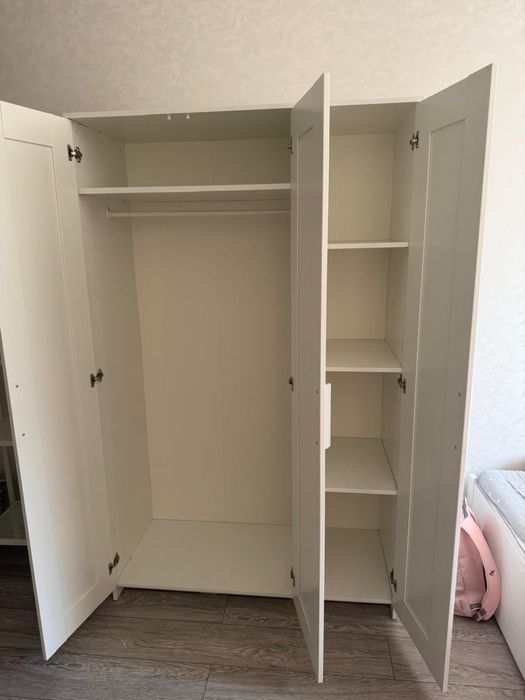 Шкаф ИКЕА, Стеллаж Икеа и стол