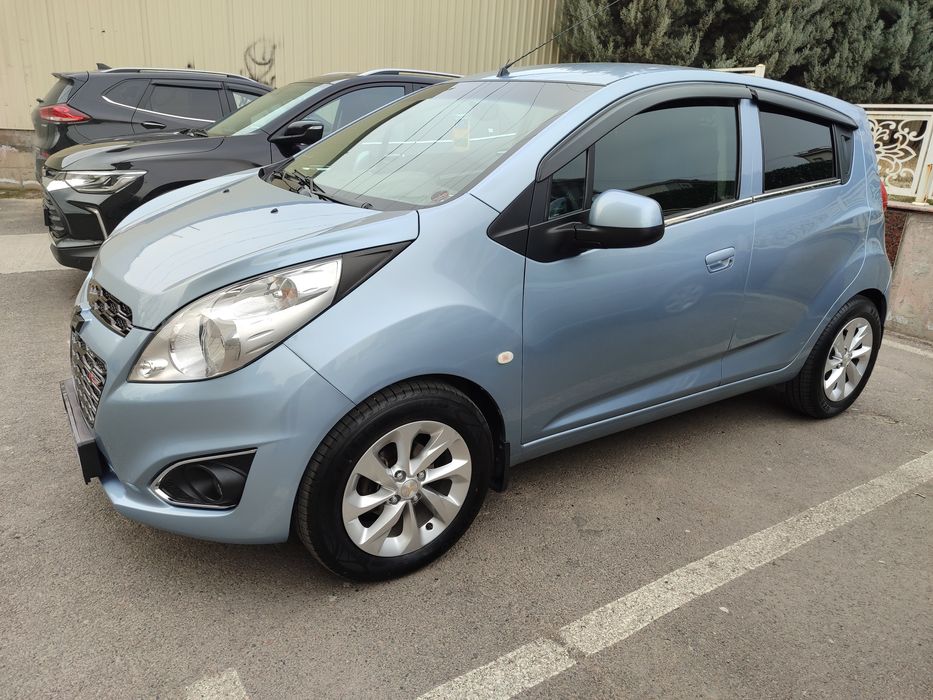 Moshina modeli: Spark 2016. A/T karovka. Rang Delfin