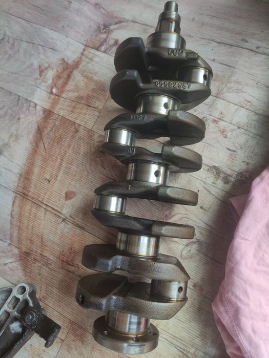 Коленвал Шевроле Круз 1.8