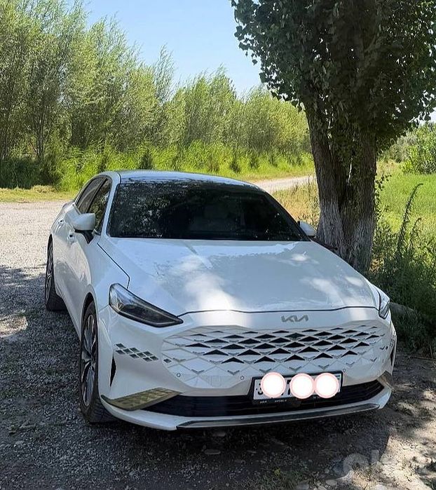 Kia 8 idela holatda