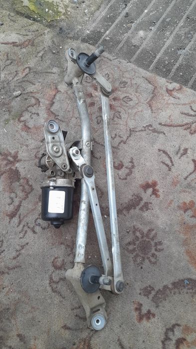 Продам     дворник    моторчик