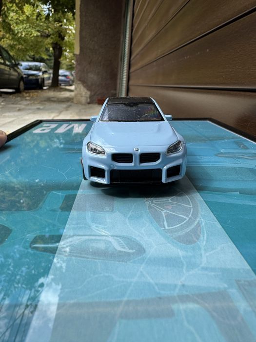 Метална количка BMW M2