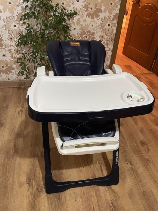 Детское сиденье для кормления