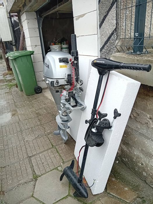 Извънбордов двигател Honda BF20