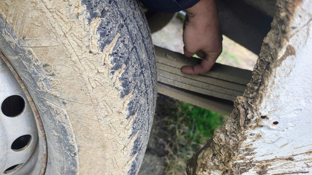 Vand Lt 35 intreg sau dezmembrez