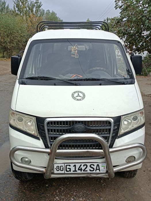 Changan yuk va passajir tashishga moʻljallangan comfort mashina