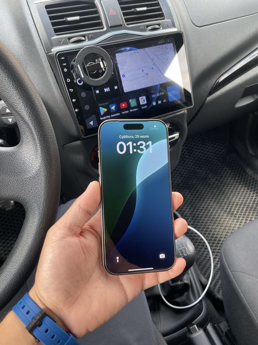 Продам iPhone 16 pro в отличном состояний