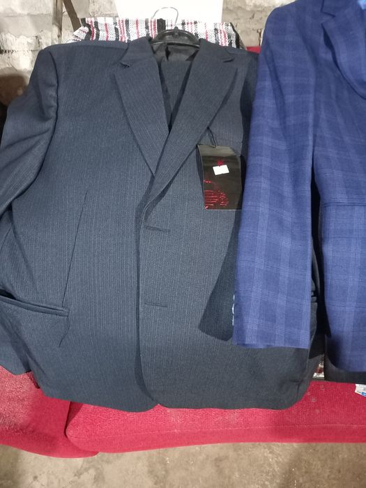 Продаётся кастюм новый