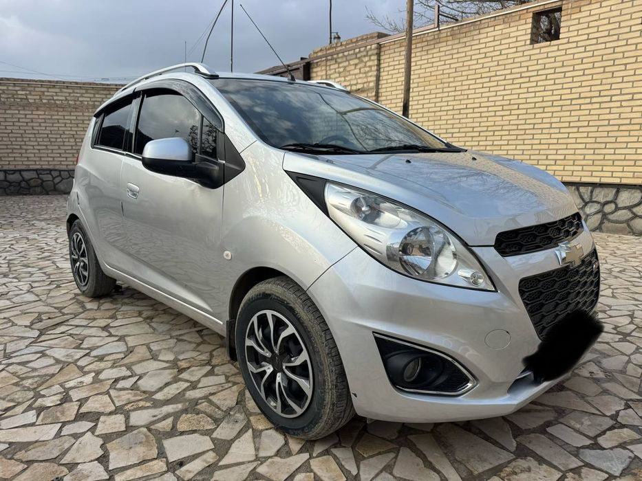 Спарк сотилади 2013 йил 3 позиция