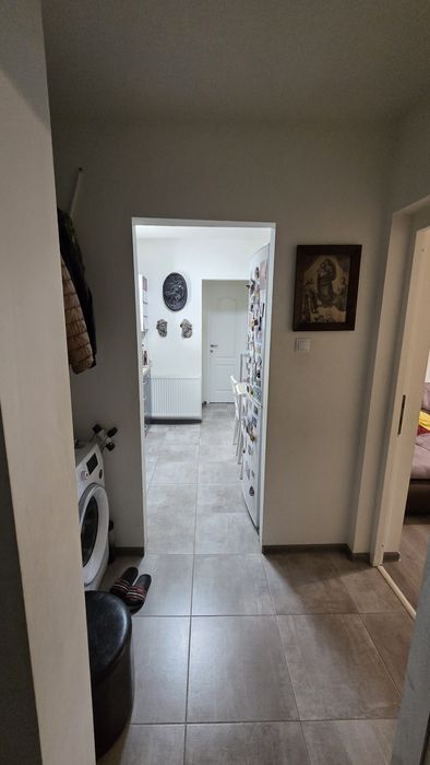 Vând apartament 2 camere, zona centrală
