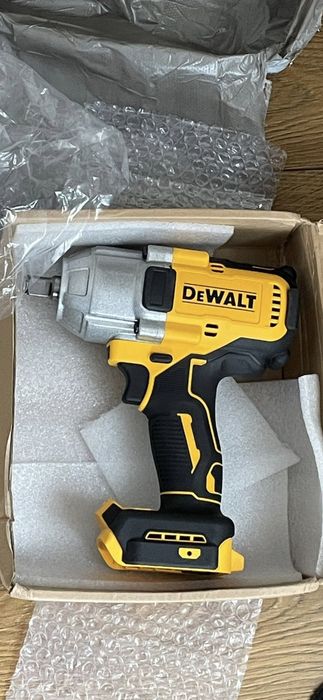 Mașină de înșurubat