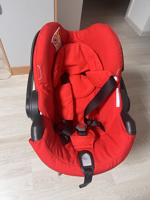 Автокресло Stoke