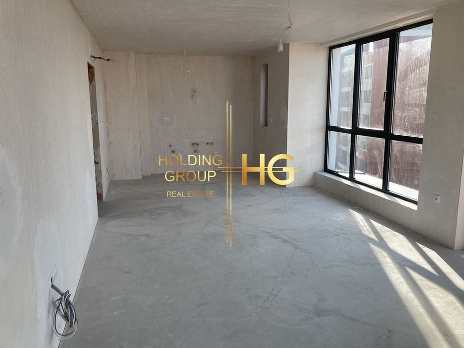 Продава се Тристаен апартамент в Варна, Бриз - 98 кв.м за 2011 €/кв.м - Снимка #5