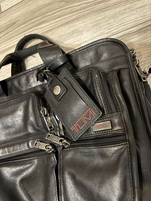 Сумка TUMI, кожанная, оригинал