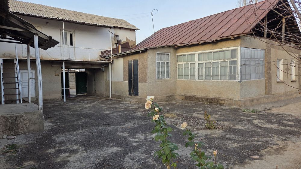 Участка сотилади