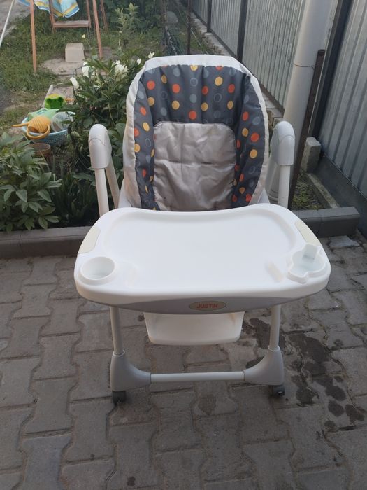 Стул для кормления