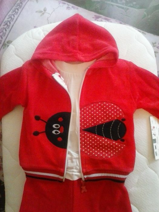 Новые костюмчики на малышей