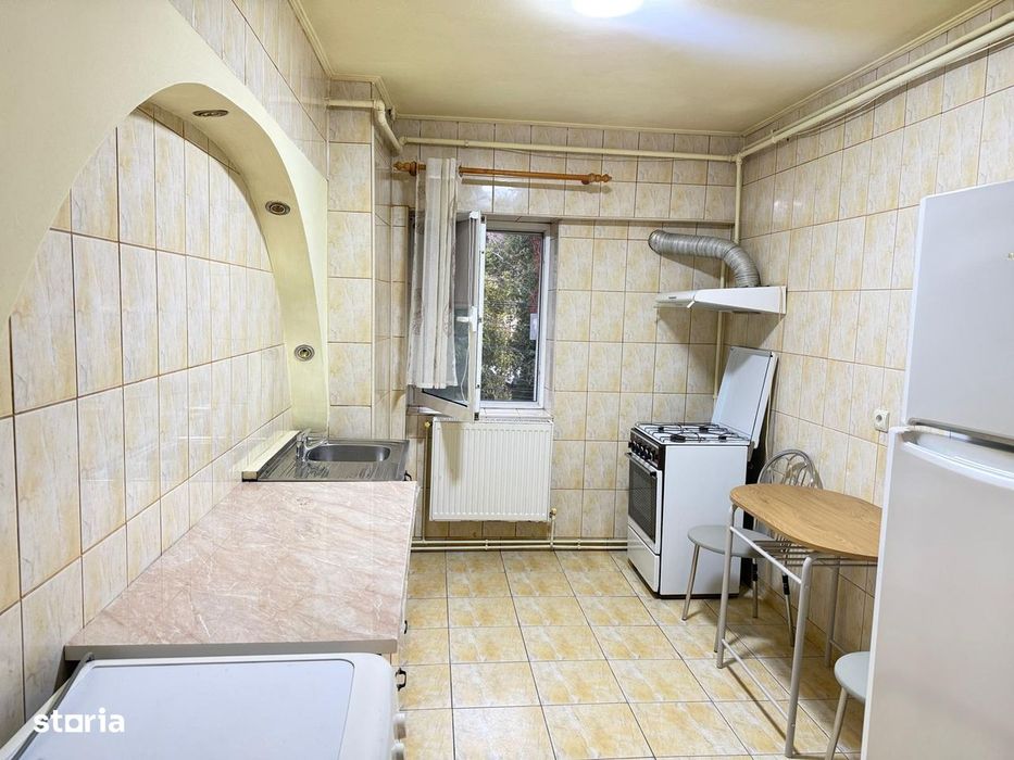 Inchiriere apartament 2 camere, mobilat, Targoviste, Centru Vechi