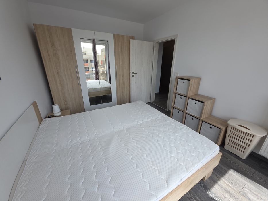 Iris 7, 2 camere decomandat, luminos, etaj 7, view superb, parcare subterană, Aradului