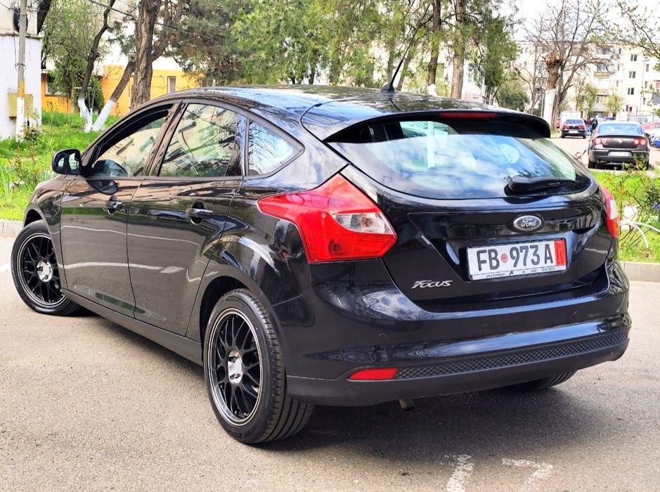 FORD Focus 2011 — imagine 3