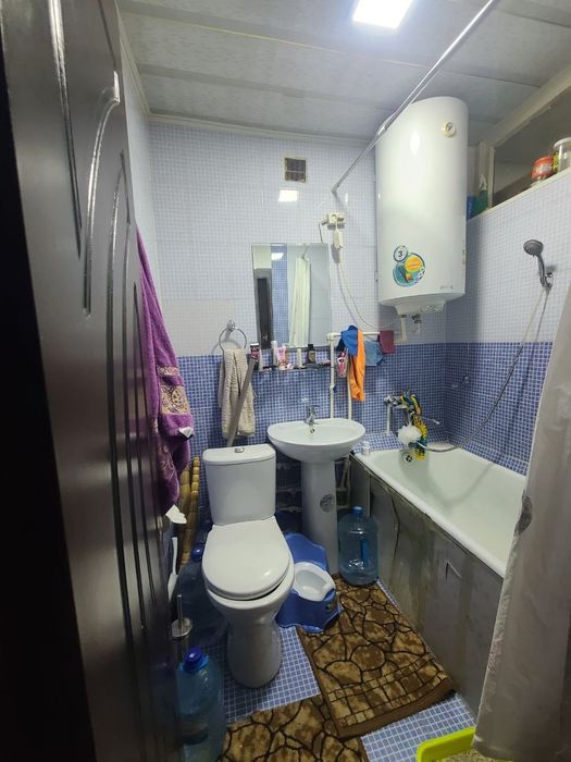 Срочно продаётся 1 комнатная квартира в городе Чирчике