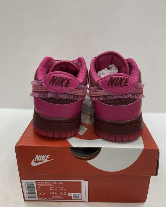 Nike Dunk Low Valentines Day (2022)