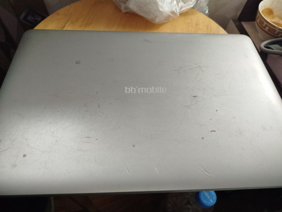 Продается   нетбук.