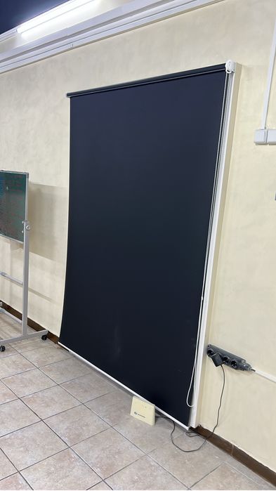 Жалюзи черные, ролл шторы