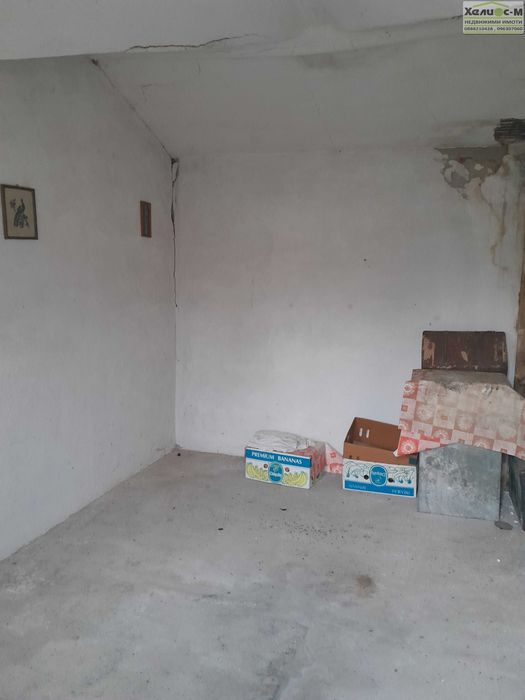 Продава се Къща в Монтана, Младост 2 - 300 кв.м за 16 €/кв.м - Снимка #8