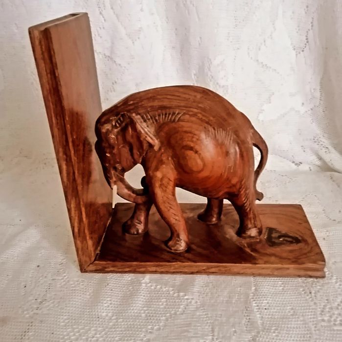 Държачи за книги